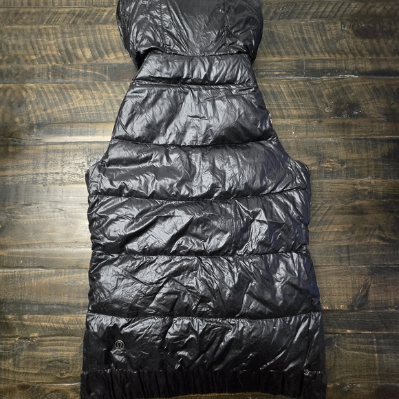 LULULEMON The Fluffiest Down Vest | 6 - Picture 8 of 14